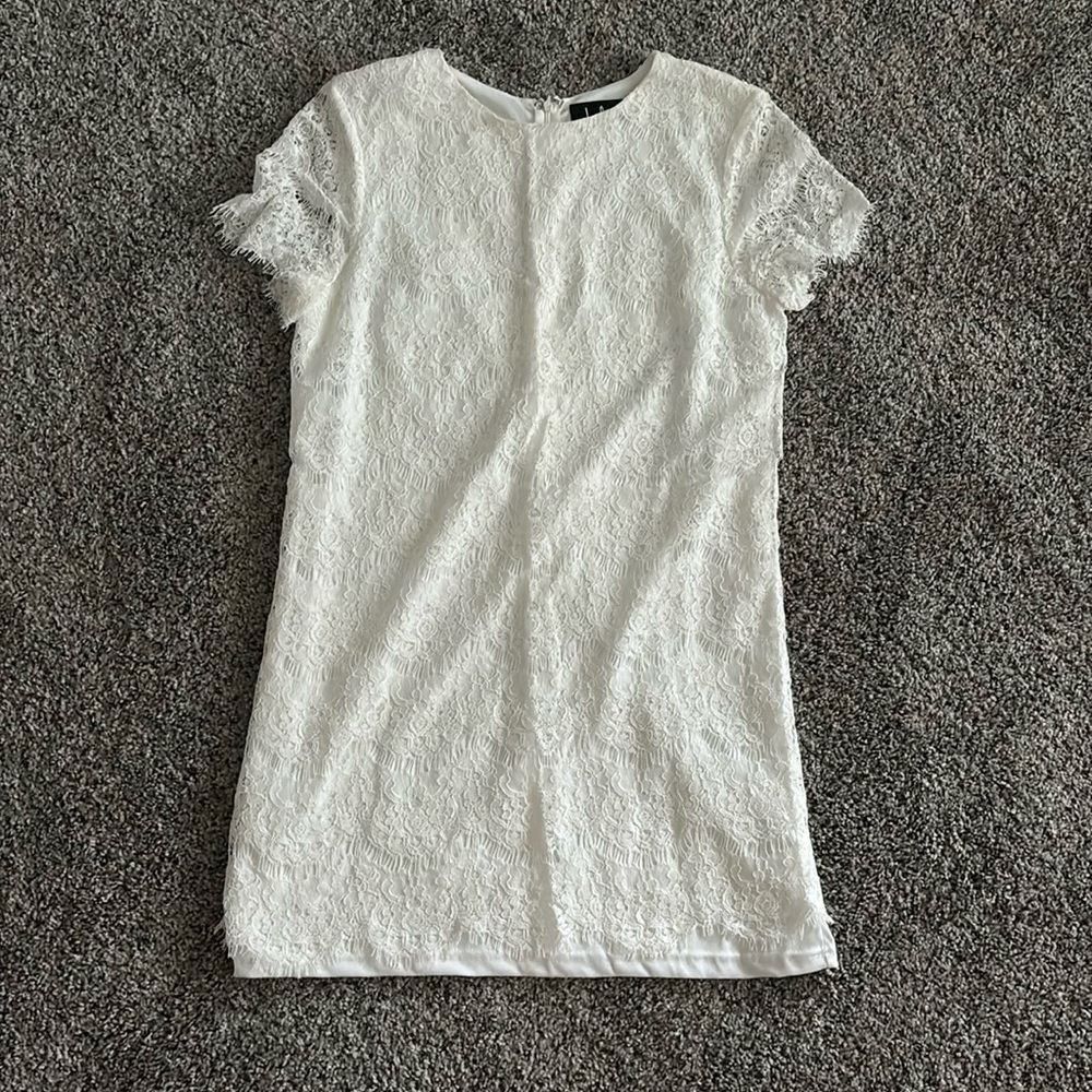 White Lulus short dress. I wore for graduation. Perfect condition